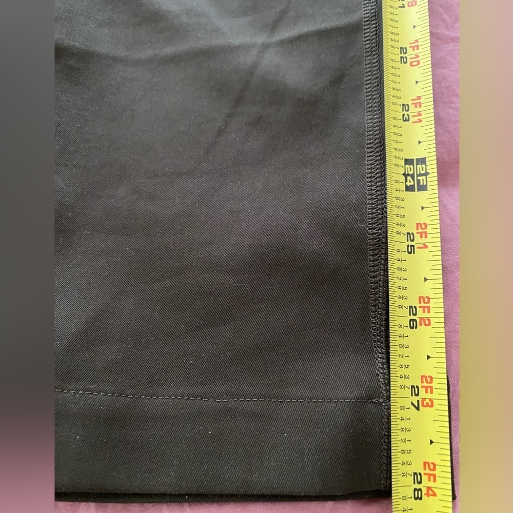 Lululemon City Trek Trouser *28" Inseam Size 8 Military Green Urbanite Twill - Picture 12 of 12
